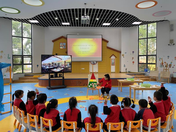 雁峰區(qū)幼兒園“教學(xué)能手”專業(yè)技能競賽在衡陽幼高專附屬幼兒園完美落幕